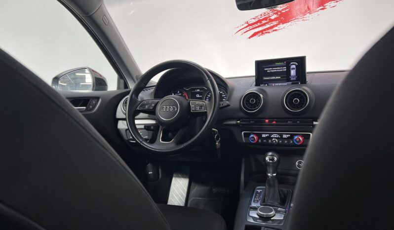 AUDI A3 1.6 TDI S-TRONIC ATTRACTION complet