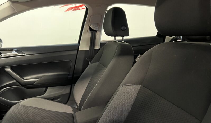 VOLKSWAGEN POLO (1ÈRE MAIN) complet