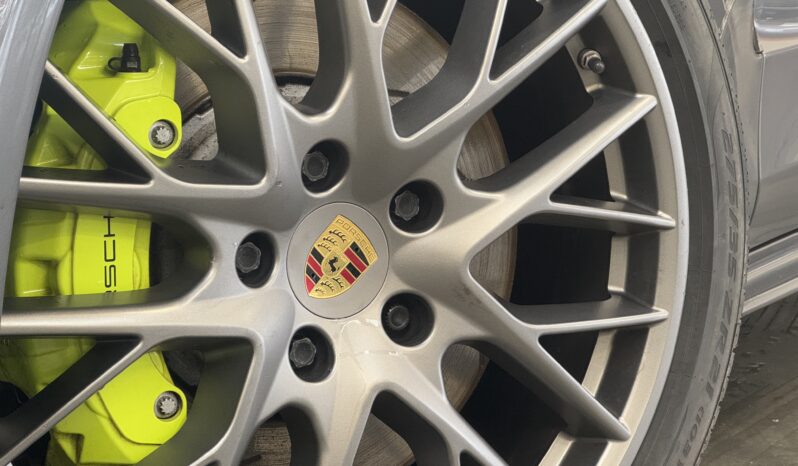 PORSCHE PANAMERA 4 E-HYBRIDE SPORT TURISMO complet
