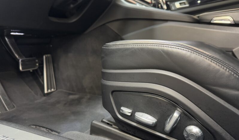 PORSCHE PANAMERA 4 E-HYBRIDE SPORT TURISMO complet