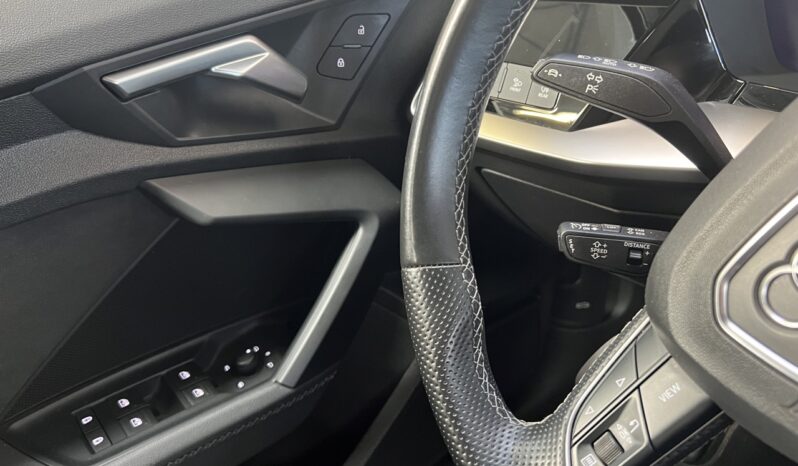 Audi A3 Sportback 35 TFSI S Line / S Tronic – SHADOW LOOK complet