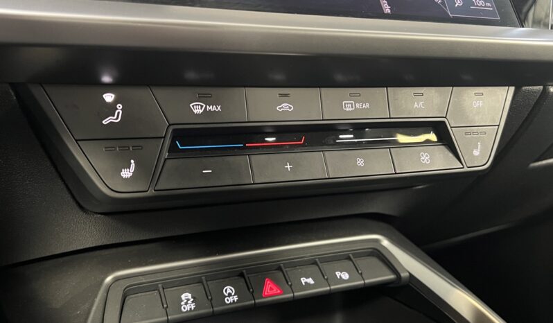 Audi A3 Sportback 35 TFSI S Line / S Tronic – SHADOW LOOK complet