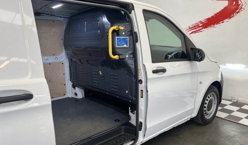 MERCEDES VITO 110 CDI (1ÈRE MAIN/HTVA: 17 355€) complet