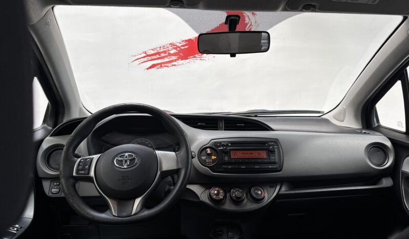 TOYOTA YARIS 1.0 VTI complet