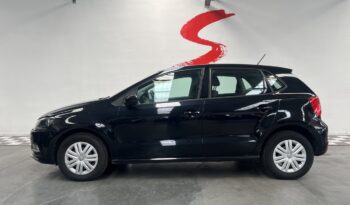 VOLKSWAGEN POLO TRENDLINE (1ÈRE MAIN) complet