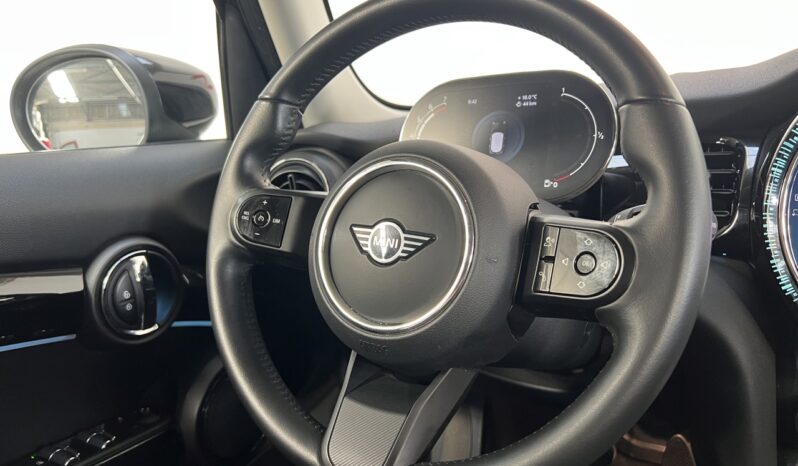 MINI COOPER 1.5A (1ÈRE MAIN/ PRIX HTVA: 17 273€ / AUTO) complet