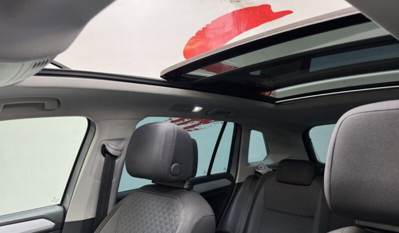 VOLKSWAGEN TIGUAN 1.5 TSI COMFORTLINE (1ÈRE MAIN) complet