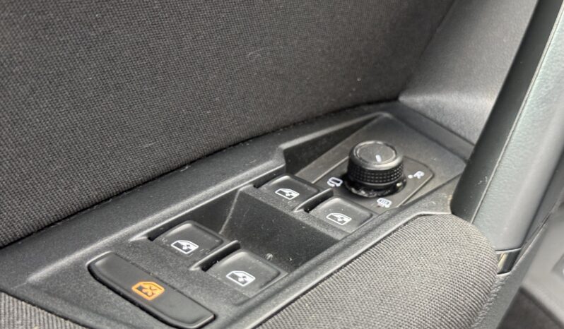 VOLKSWAGEN TIGUAN 1.5 TSI COMFORTLINE (1ÈRE MAIN) complet