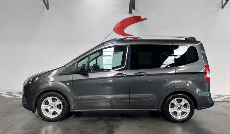 FORD TOURNEO COURRIER 1.0 ECOBOOST (1ère main) complet