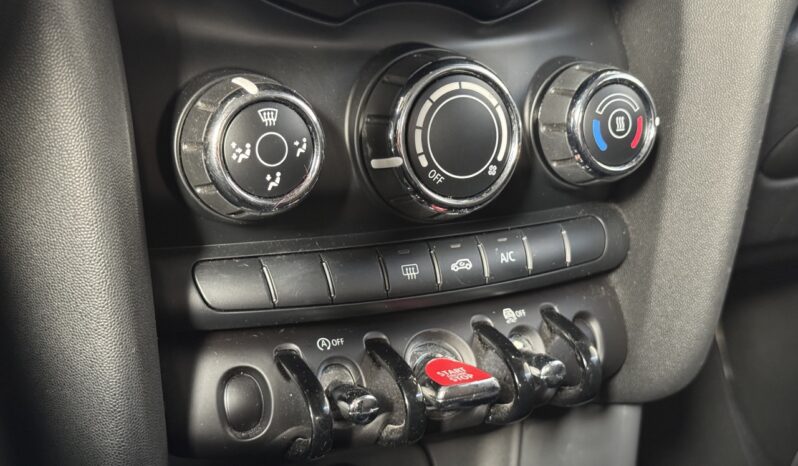 MINI COOPER 1.5I complet