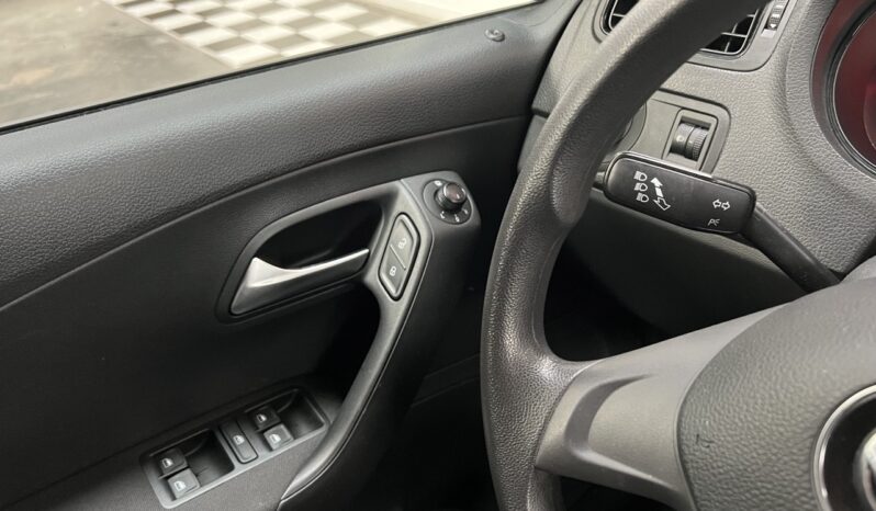 VOLKSWAGEN POLO 1.0I TRENDLINE complet
