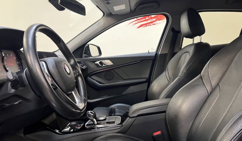BMW 118 I // 1ÈRE MAIN // HTVA: 15 868€ complet
