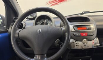 PEUGEOT 107 1.0 VTI complet