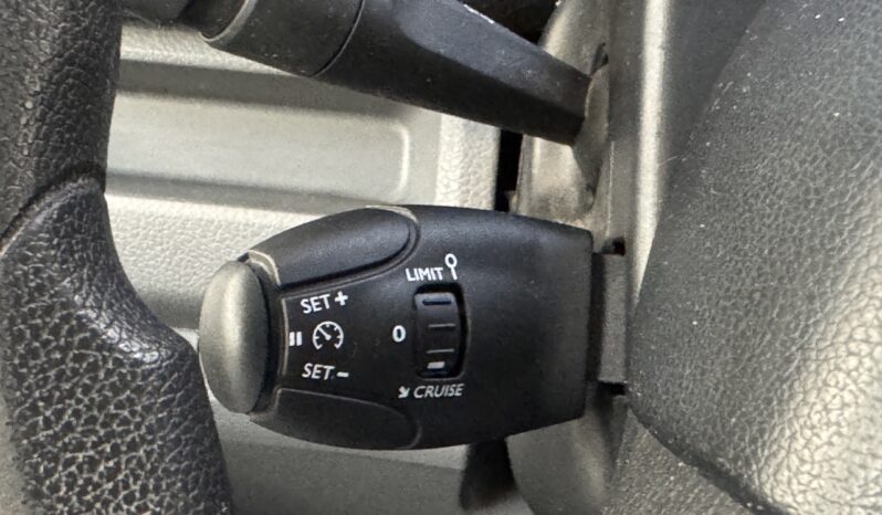 PEUGEOT EXPERT L2 1.6 HDI // HTVA: 11 488€ complet