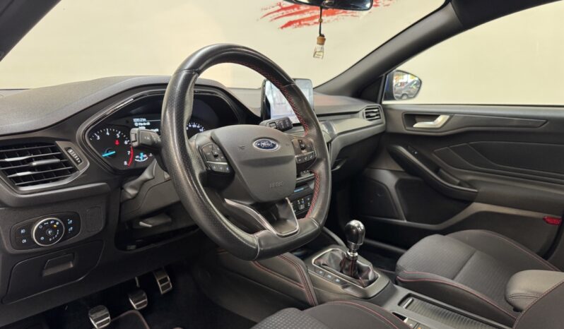 FORD FOCUS 1.0 ECO BOOS ST-LINE // 1ÈRE MAIN complet