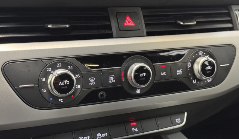 AUDI A4 AVANT 30 TDI S-TRONIC complet