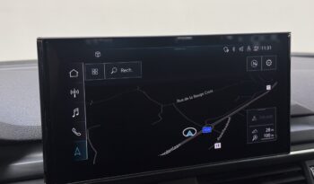 AUDI A4 AVANT 30 TDI S-TRONIC complet