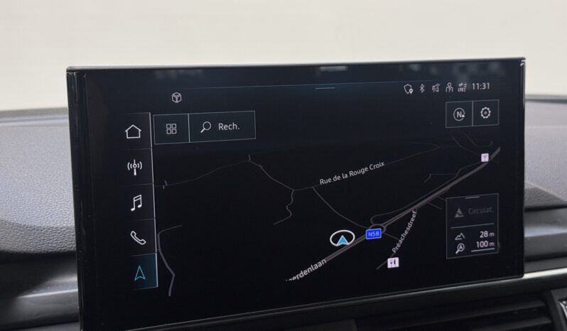 AUDI A4 AVANT 30 TDI S-TRONIC complet