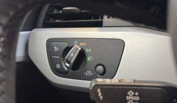 AUDI A4 AVANT 30 TDI S-TRONIC complet