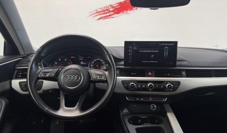 AUDI A4 AVANT 30 TDI S-TRONIC complet
