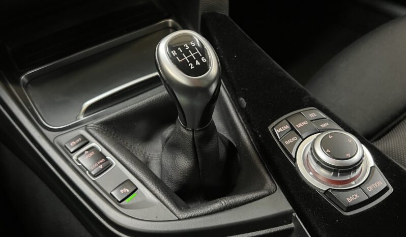 BMW 318D SPORTLINE complet