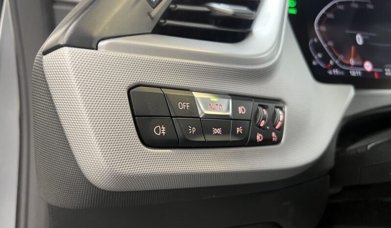 BMW 218I GRAND COUPÉ AUTOMATIQUE / 1ÈRE MAIN / HTVA: 18 099€ complet