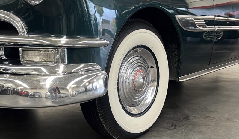 PONTIAC CHIEFTAIN (1952) complet