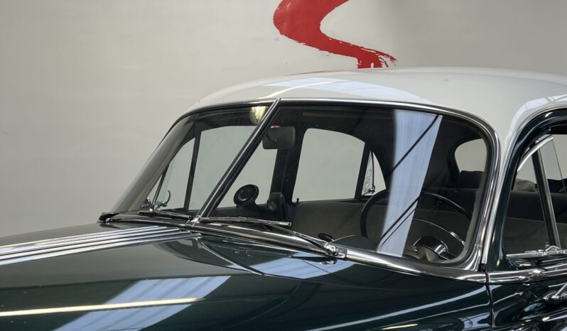 PONTIAC CHIEFTAIN (1952) complet
