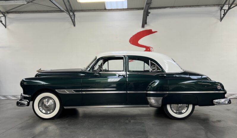 PONTIAC CHIEFTAIN (1952) complet