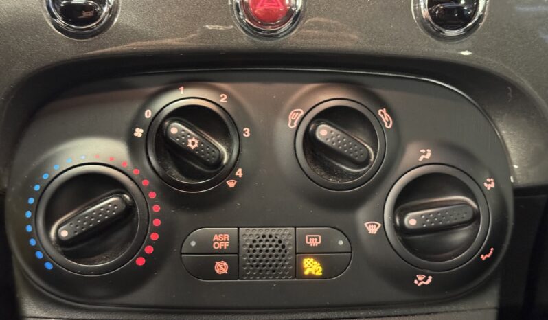 FIAT 500C 1.0 HYBRIDE LOUNGE complet