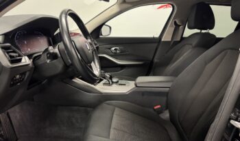 BMW 318D TOURING // PREMIÈRE MAIN // HTVA: 19 421€ complet
