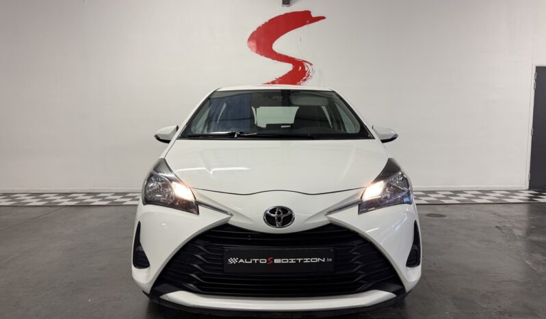 TOYOTA YARIS 1.0 VTI complet