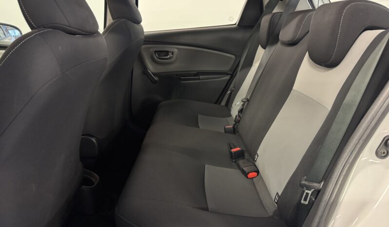 TOYOTA YARIS 1.0 VTI complet