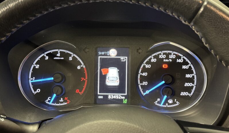 TOYOTA YARIS 1.0 VTI complet