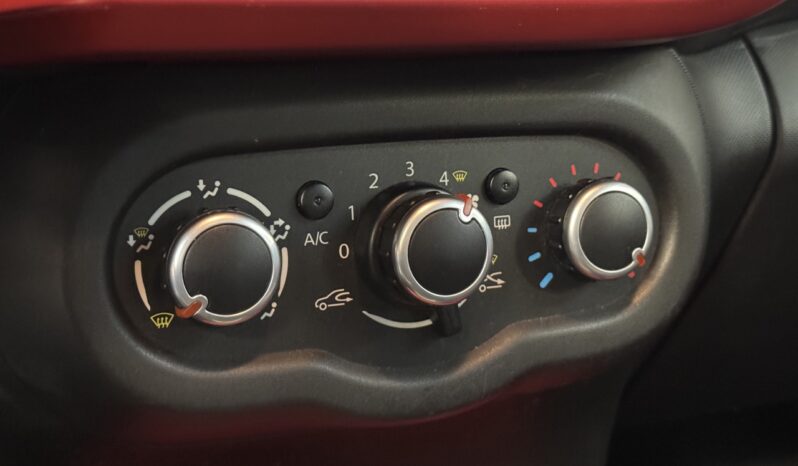 RENAULT TWINGO 0.9 TCE complet