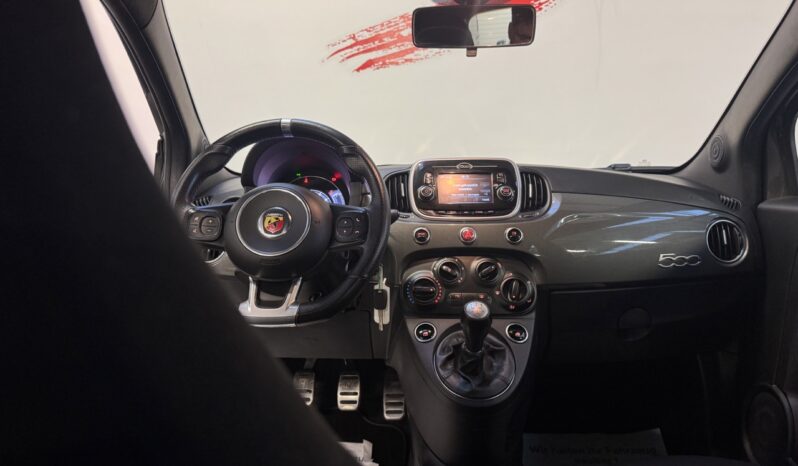 Fiat 595 Abarth 500 1.4 T-Jet Abarth (1ÈRE MAIN) complet