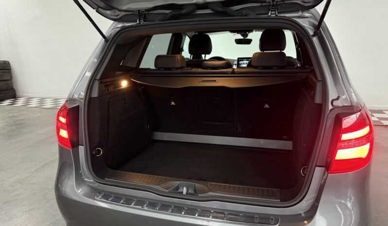 MERCEDES CLASSE B 200D BOÎTE AUTO complet