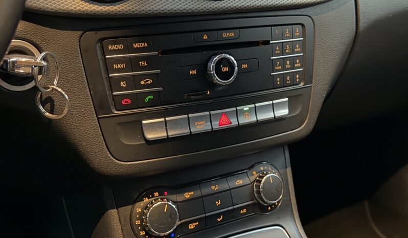 MERCEDES CLASSE B 200D BOÎTE AUTO complet