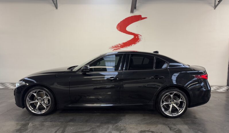ALFA ROMEO GIULIA 2.2 JTD complet