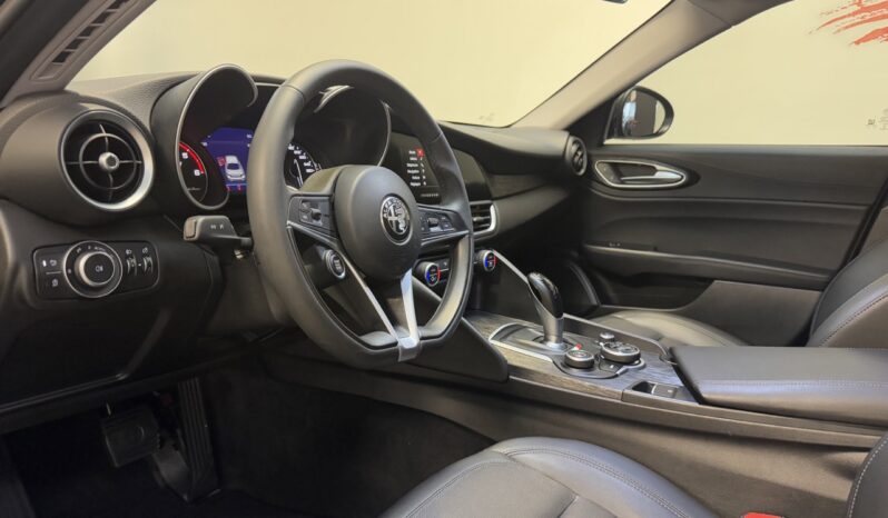 ALFA ROMEO GIULIA 2.2 JTD complet
