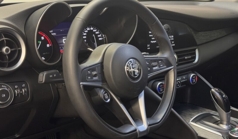 ALFA ROMEO GIULIA 2.2 JTD complet