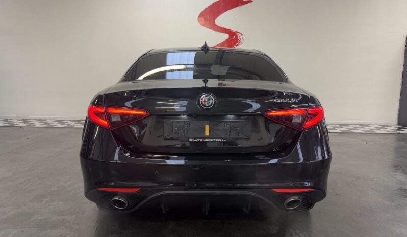 ALFA ROMEO GIULIA 2.2 JTD complet