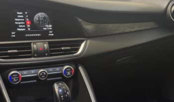 ALFA ROMEO GIULIA 2.2 JTD complet