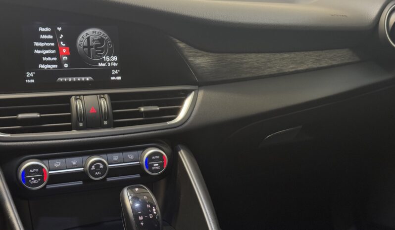 ALFA ROMEO GIULIA 2.2 JTD complet