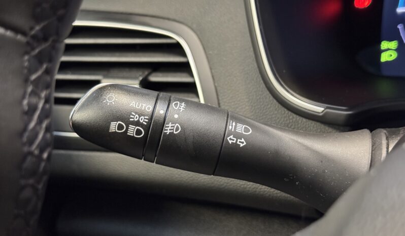 RENAULT MEGANE E-TECH PLUG-IN HYBRIDE complet