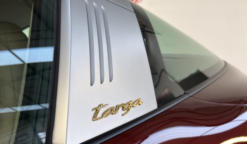 PORSCHE 911 TARGA 4S HÉRITAGE complet