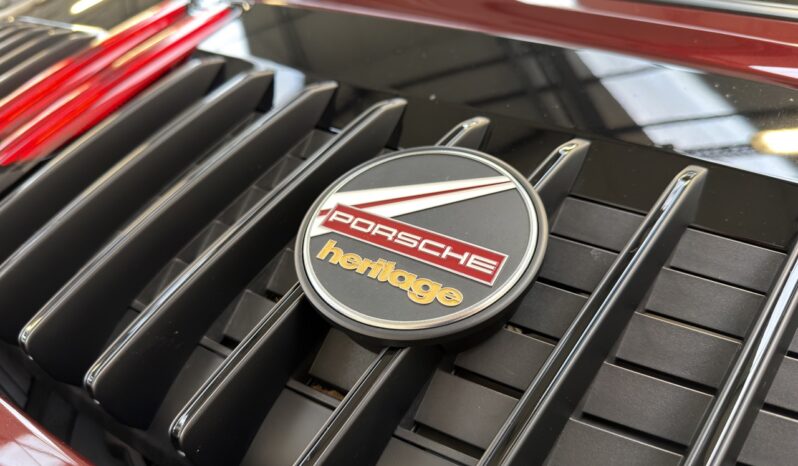 PORSCHE 911 TARGA 4S HÉRITAGE complet