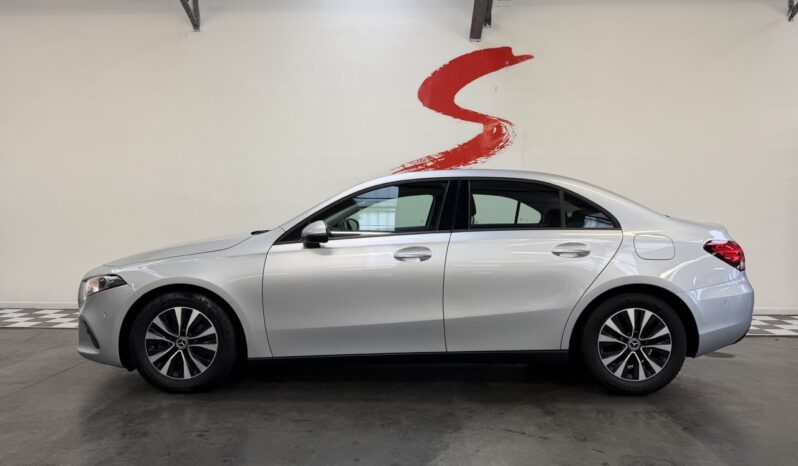MERCEDES A180D BERLINE 7G DCT STYLE complet