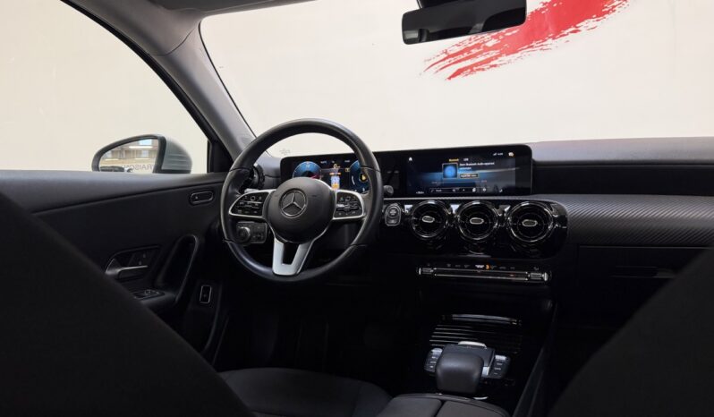 MERCEDES A180D BERLINE 7G DCT STYLE complet