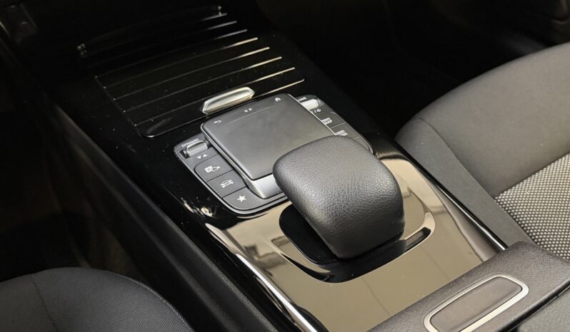 MERCEDES A180D BERLINE 7G DCT STYLE complet